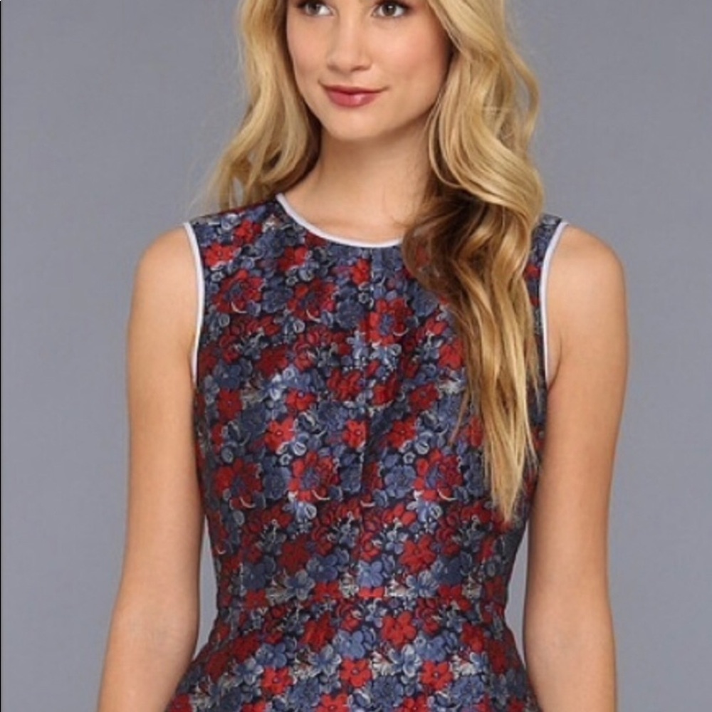 BCBGMaxAzria Jaclyn sleeveless peplum top - Picture 2 of 8